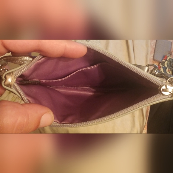 Coach wristlet - Picture 3 of 3